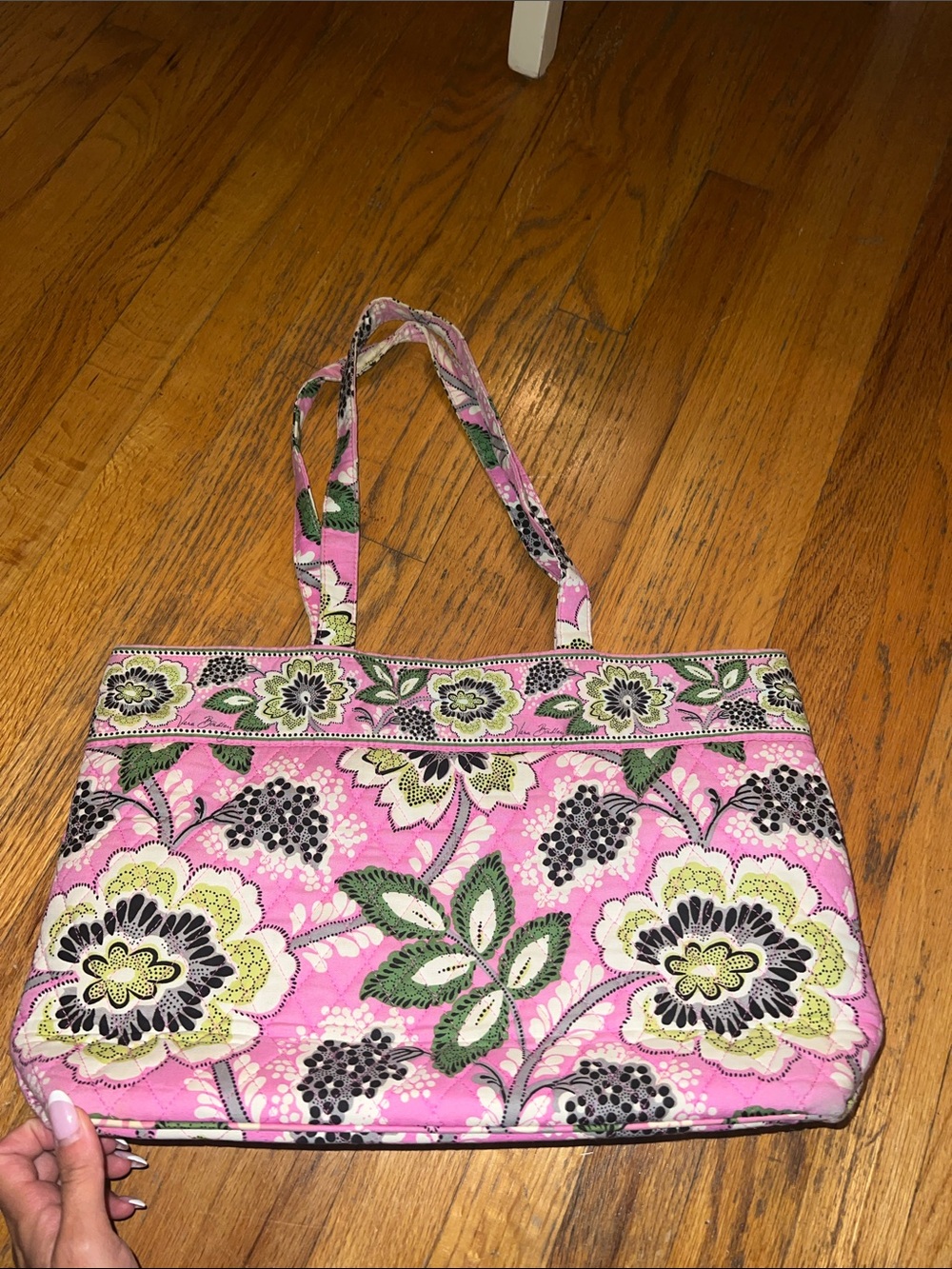 Vera bradley tote bag